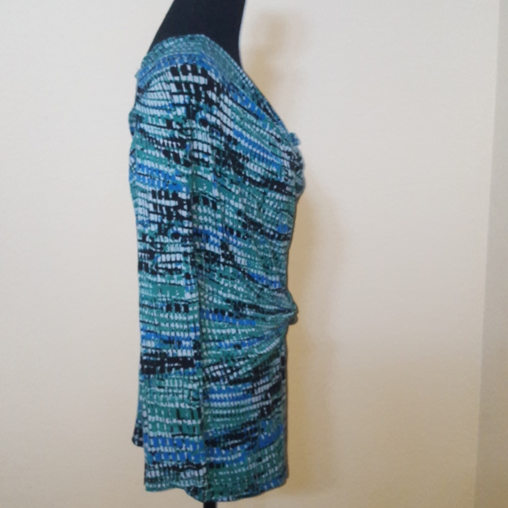 ❤Multi-Color Cable & Gauge 3/4 Sleeve Top❤ - Picture 4 of 6